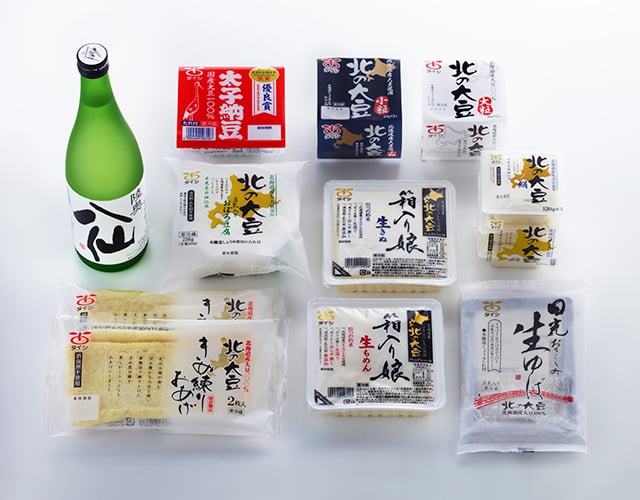 特別純米酒八仙と北の大豆ギフトセット。